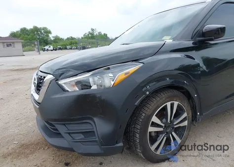 2018 Nissan Kicks Sv из США, поврежденный, VIN 3N1CP5CU3JL525758